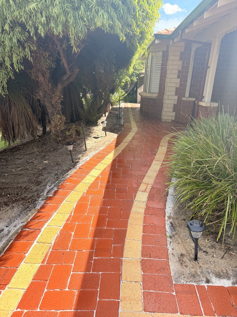 ./driveway-and-concrete_1788413998769